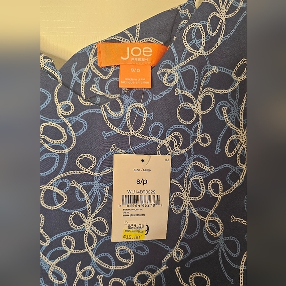 Elegant Blue Floral Dress - Picture 3 of 3